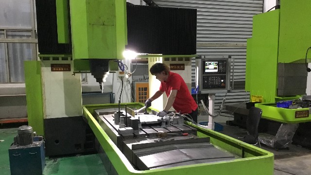 攪拌摩擦焊機(jī)多少錢一臺？