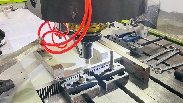 攪拌摩擦焊過程，是這么操作的嗎？-科鼎鑫數(shù)控